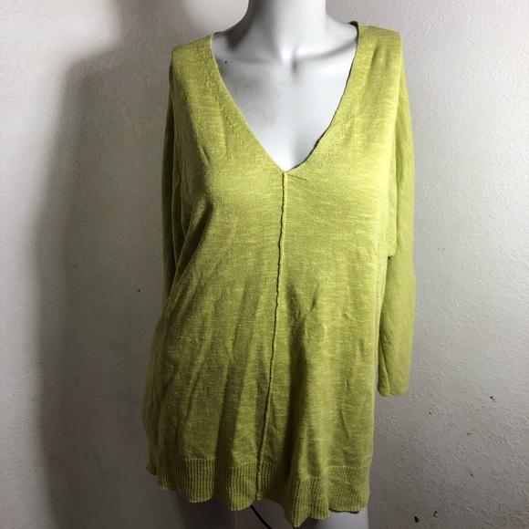 Eileen Fisher Tops - Eileen Fisher size M